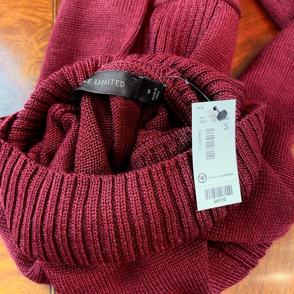 THE LIMITED BURGUNDY TURTLENECK WITH PEPLUM - Picture 7 of 9